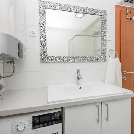 Appartamento Silvija Makarska