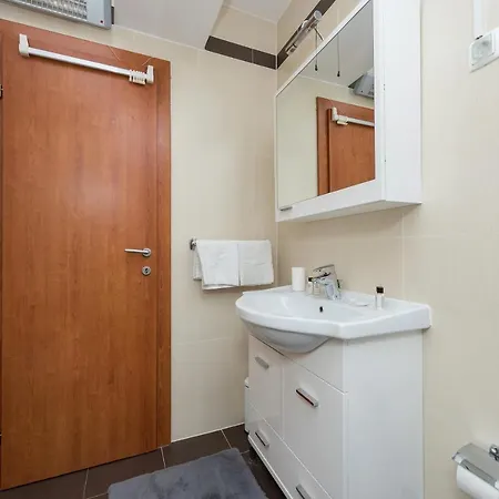 Apartment Silvija *