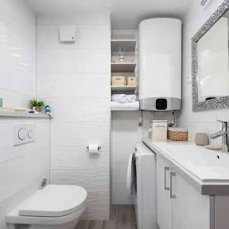 Seafront Apartment Silvija